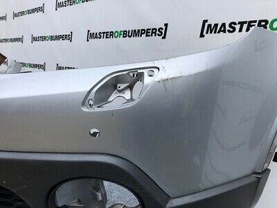 VW Cross Golf Plus 1.6 Tdi 2010-2013 Front Bumper 4 Pdc + Jets Genuine [v891]