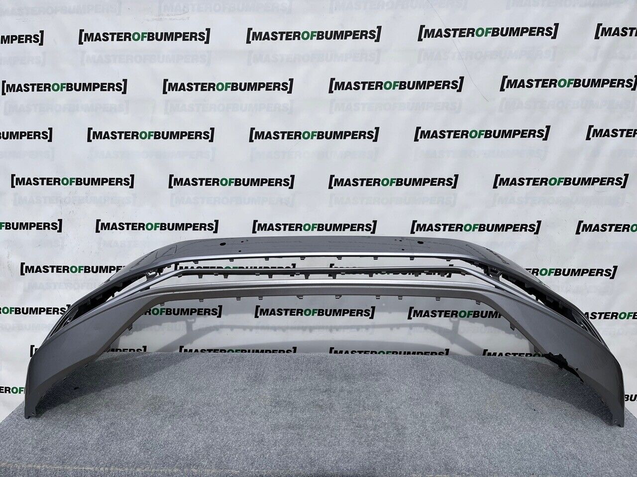 VW Passat Se B8 Face Lifting 2020-on Front Bumper Silver 6 Pdc Genuine [v595]