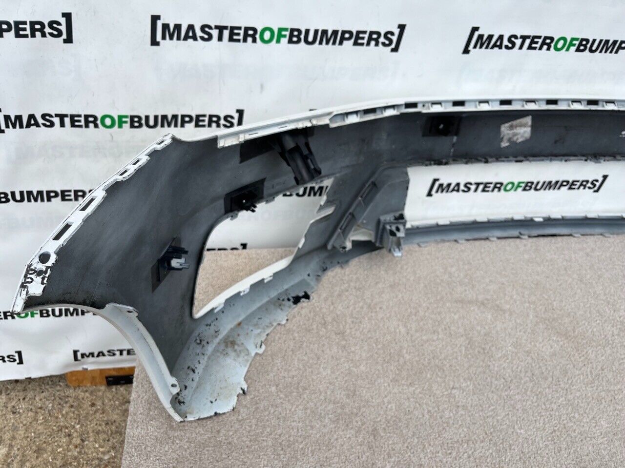 VW Caddy Passenger Short And Max 2015-19 Front Bumper 6 Pdc +jets Genuine [v818]