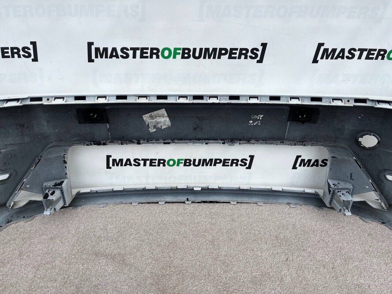 VW Caddy Passenger Short And Max 2015-19 Front Bumper 6 Pdc +jets Genuine [v818]