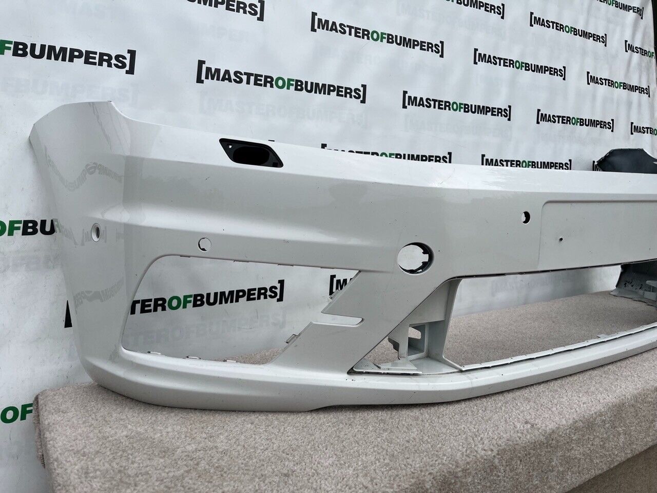 VW Caddy Passenger Short And Max 2015-19 Front Bumper 6 Pdc +jets Genuine [v818]