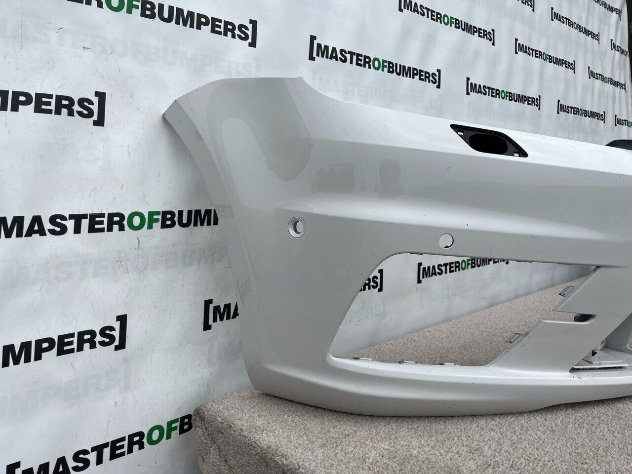 VW Caddy Passenger Short And Max 2015-19 Front Bumper 6 Pdc +jets Genuine [v818]