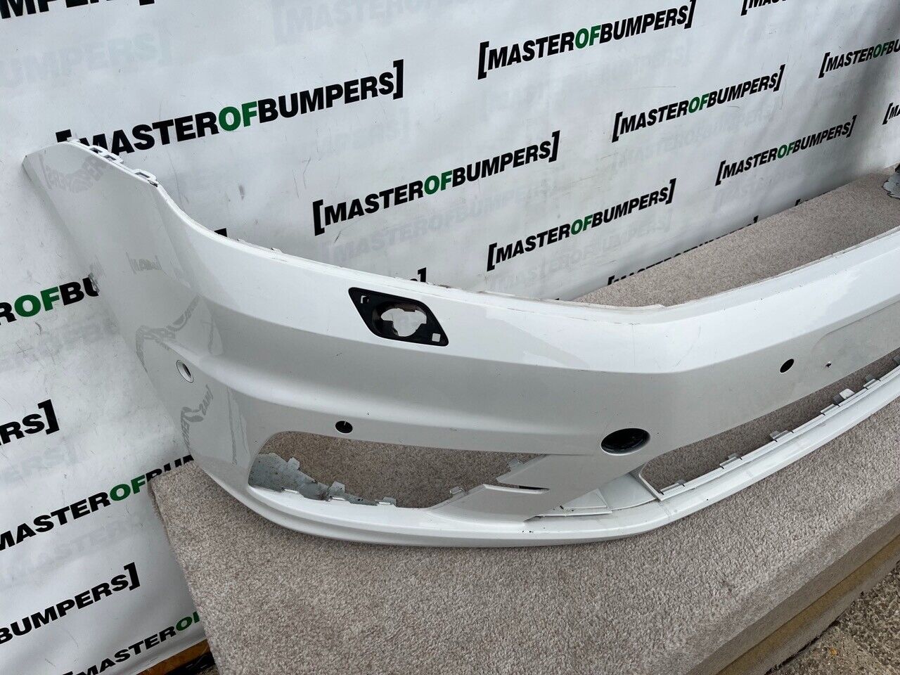 VW Caddy Passenger Short And Max 2015-19 Front Bumper 6 Pdc +jets Genuine [v818]