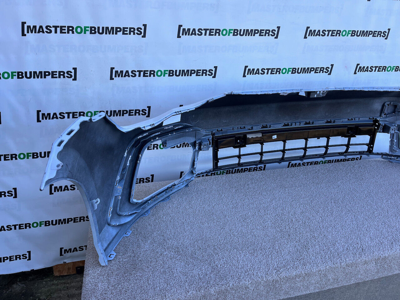 VW Golf R Line Mk8 Hatchback Estate 2020-on Front Bumper Primered Genuine [v895]