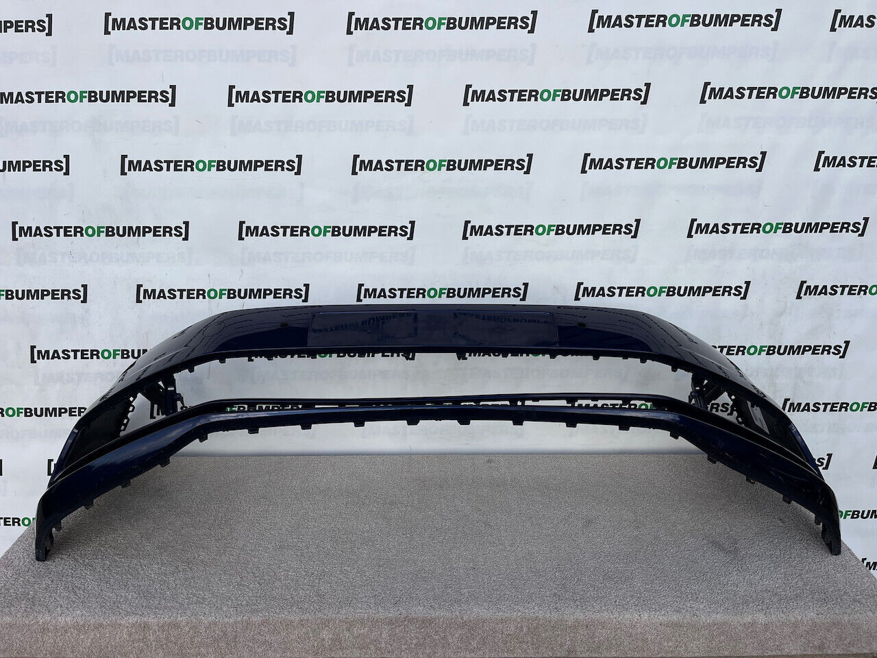 VW Touran Mk2 Highline Sel 2015-2020 Front Bumper 4 Pdc +jets Genuine [v143]