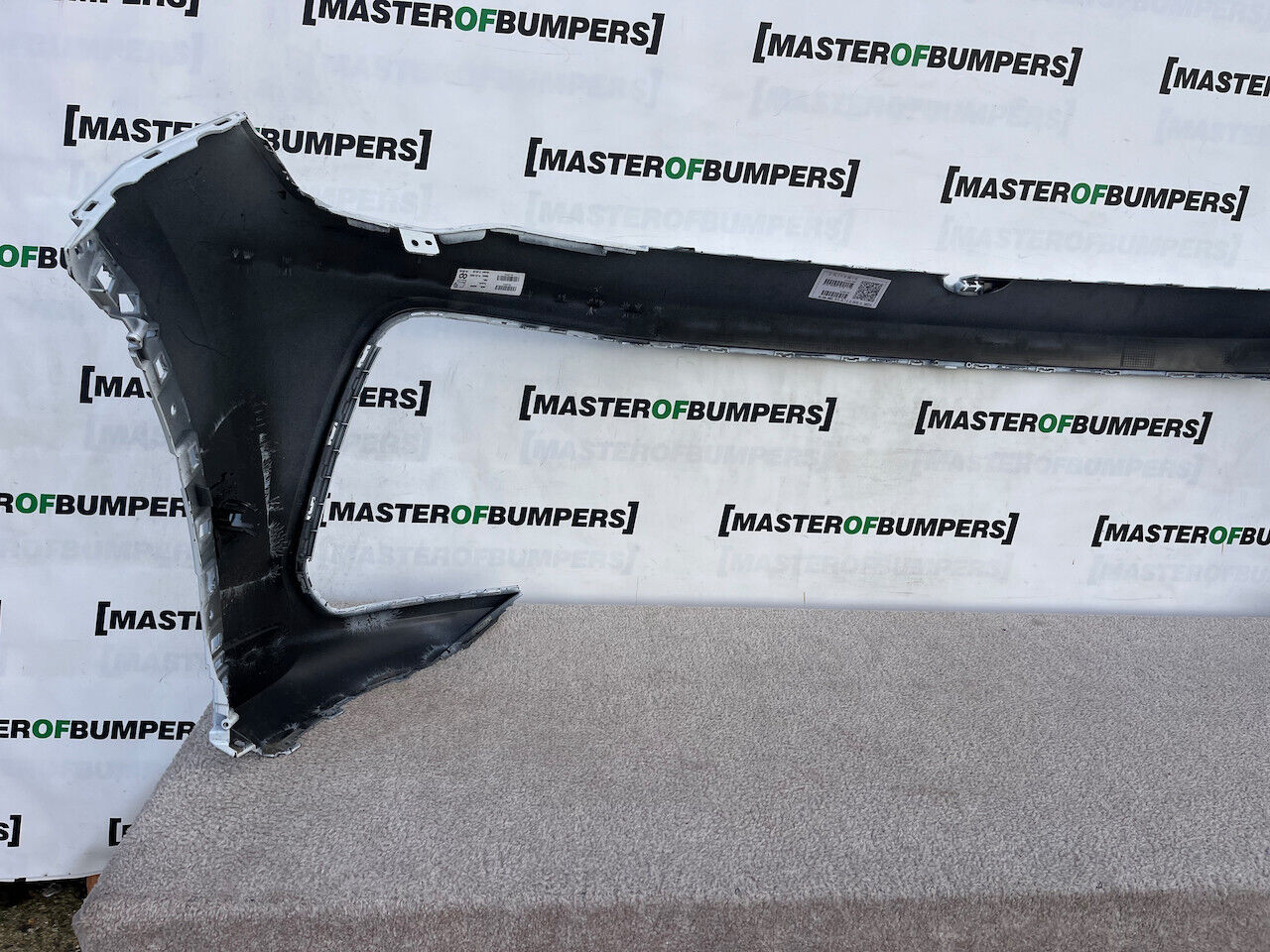 VW Tiguan R-line Mk3 Estate 2024-on Front Bumper White 6 Pdc Genuine [v190]