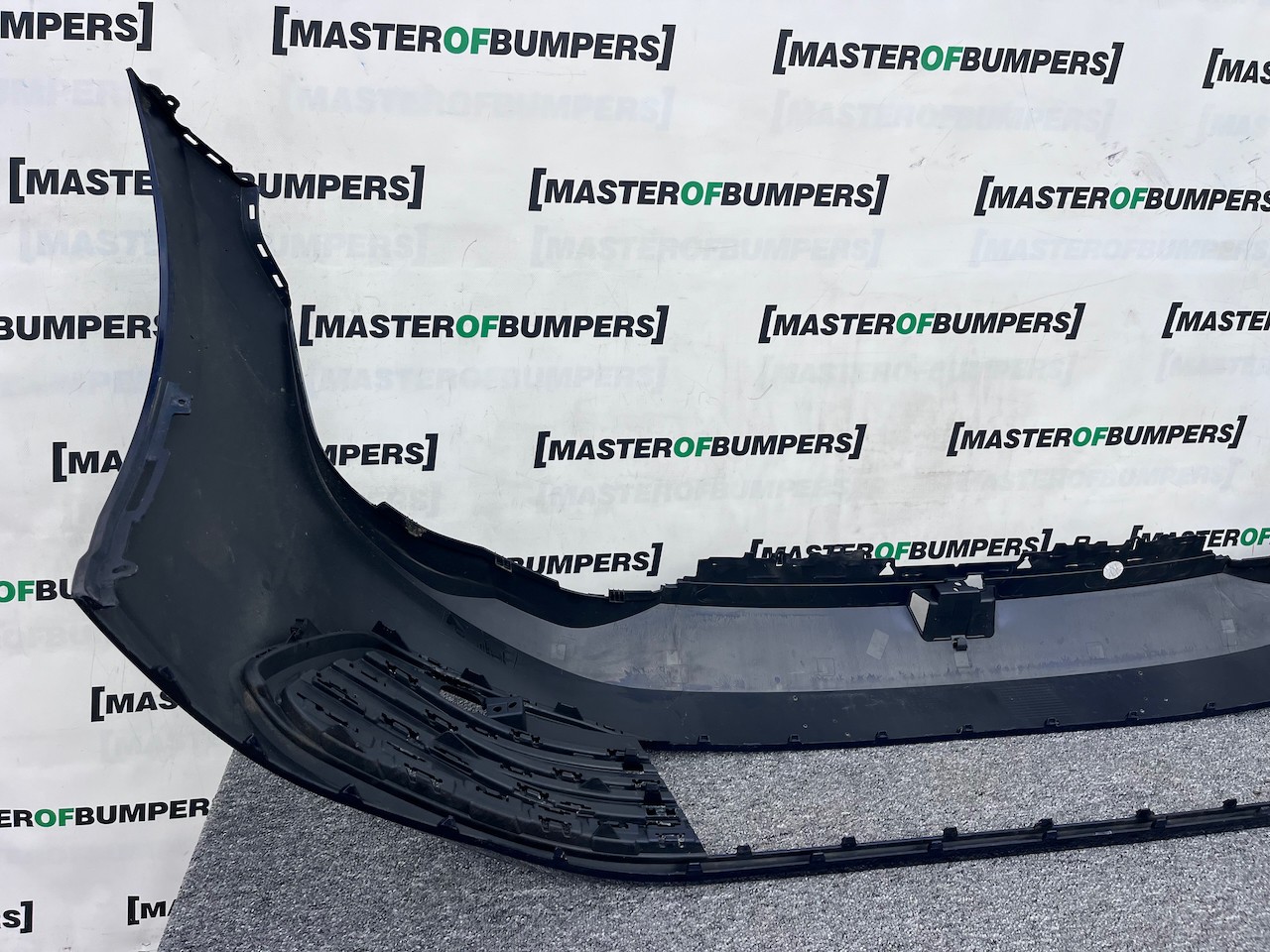 VW Golf Life Se Mk8 Hatchback Estate 2020-2023 Front Bumper 4 Pdc Genuine [v377]