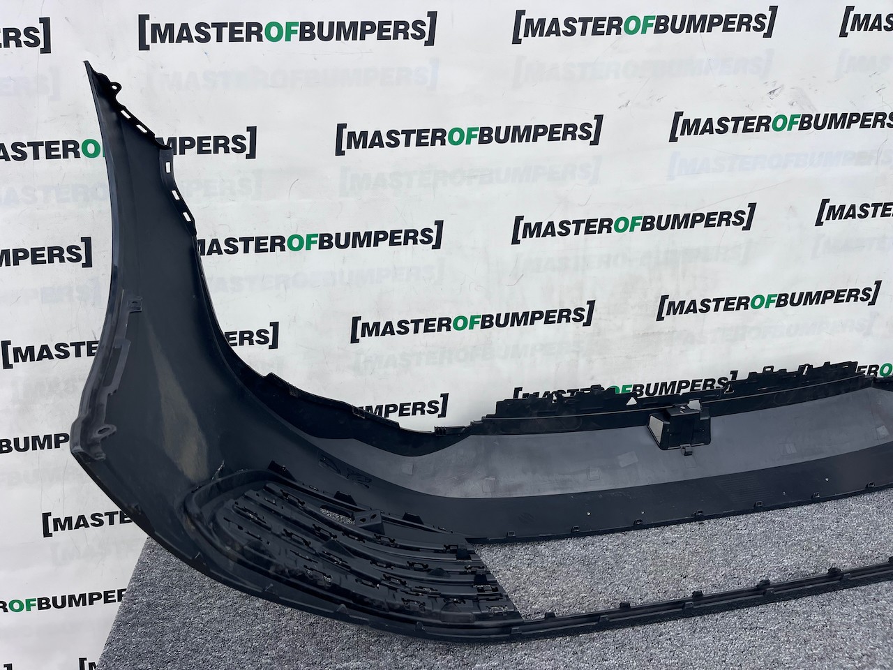 VW Golf Life Se Mk8 Hatchback Estate 2020-2023 Front Bumper 4 Pdc Genuine [v378]