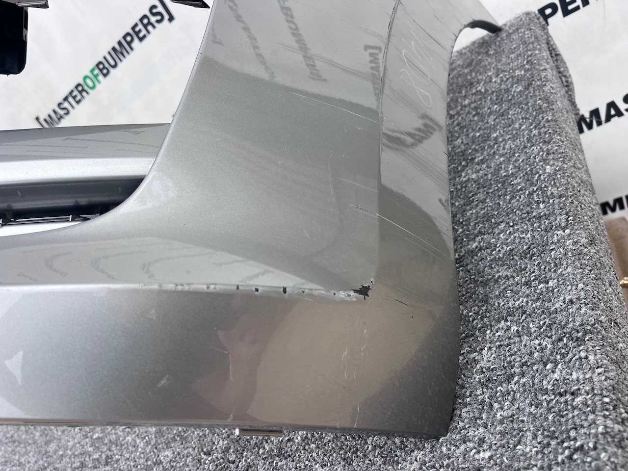 VW Golf Sv Sportsvan 2014-2017 Front Bumper 4 Pdc + Jets Genuine [v408]