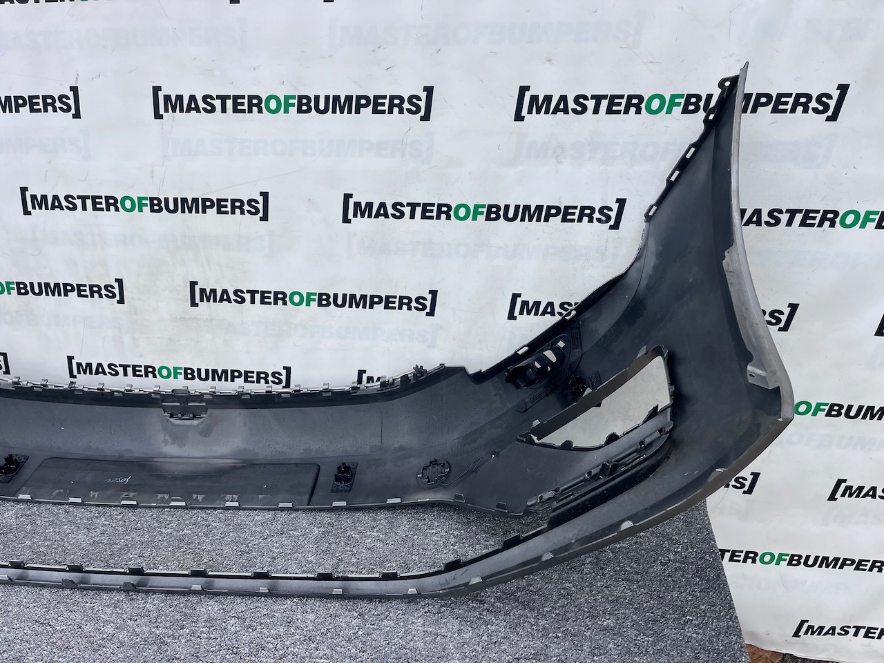 VW Golf Sv Sportsvan 2014-2017 Front Bumper 4 Pdc + Jets Genuine [v408]