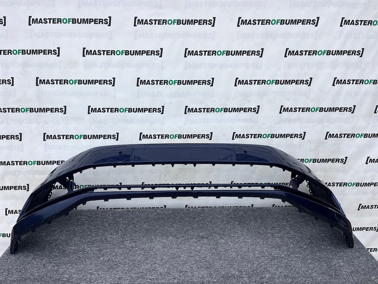 VW Touran Mk3 5t Mpv 2015-2020 Front Bumper Blue 4 Pdc + Jets Genuine [v407]
