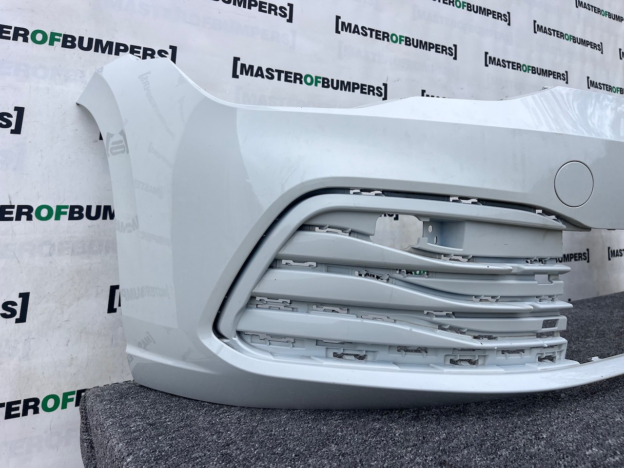 VW Golf Style Mk8 Hatchback Estate 2020-2023 Front Bumper Genuine [v422]