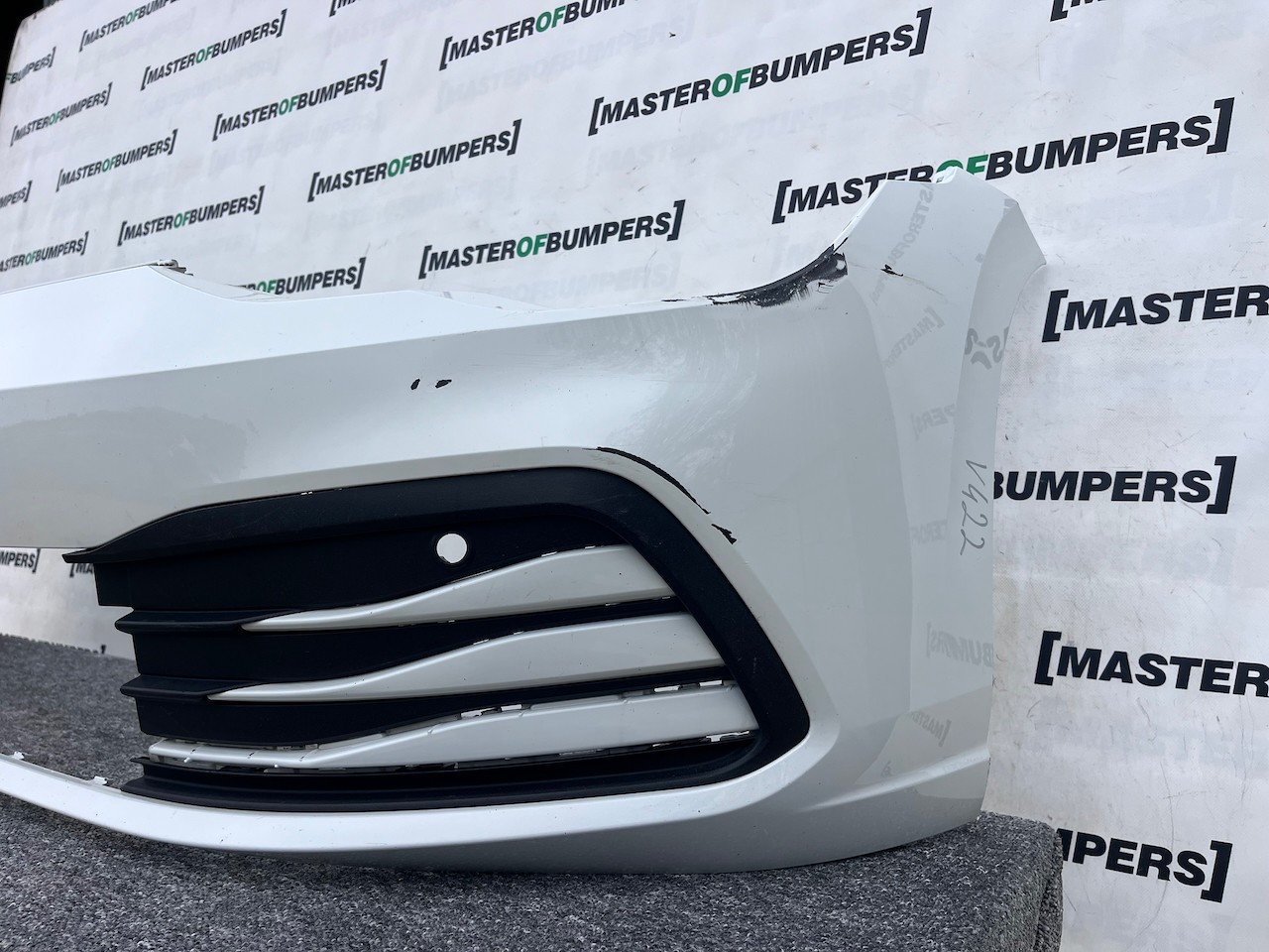 VW Golf Style Mk8 Hatchback Estate 2020-2023 Front Bumper Genuine [v422]