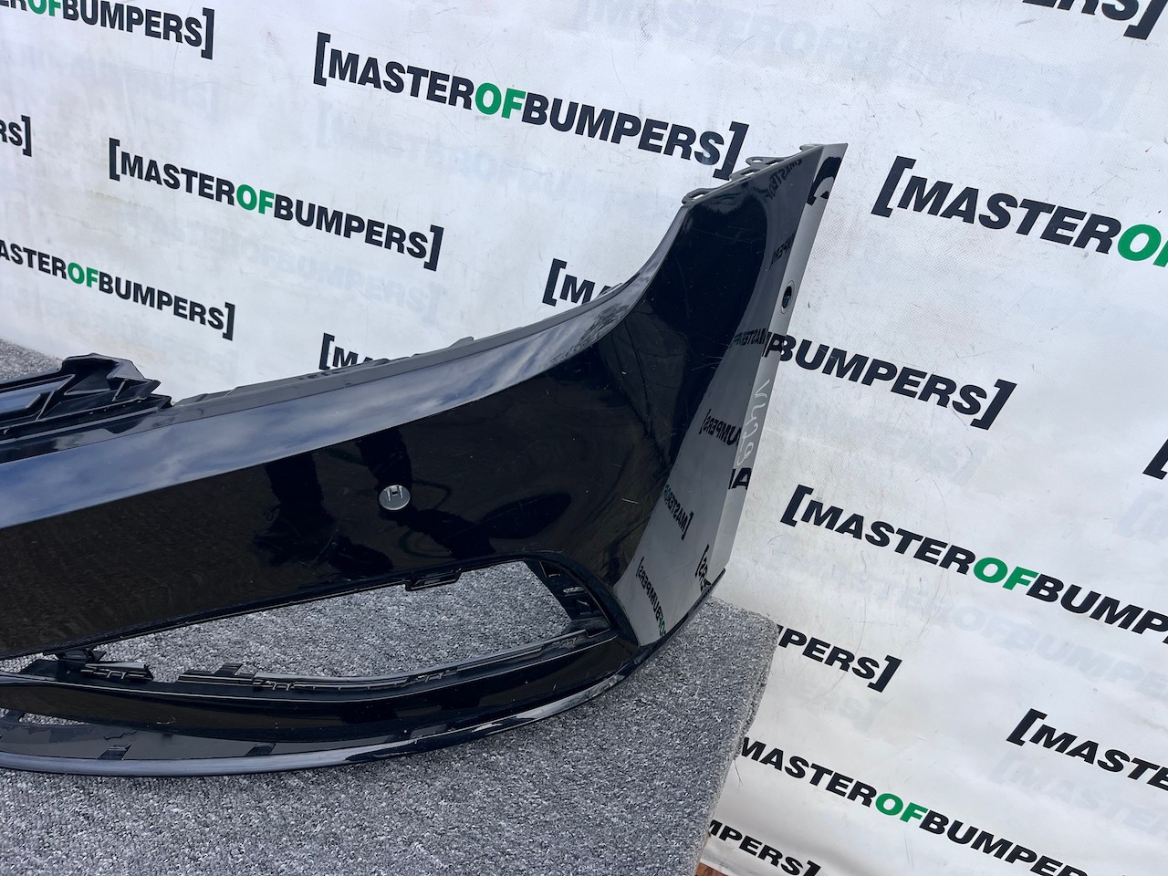 VW Passat Sel Evo B8 Lift 2020-2024 Front Bumper 6 Pdc No Jets Genuine [v429]