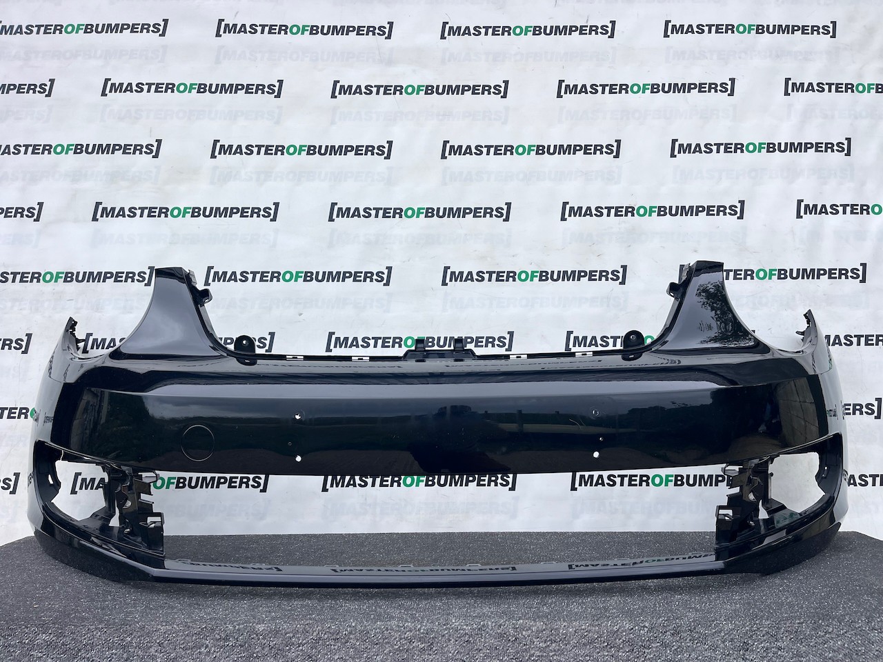 VW Beetle Classic Hatch Cabrio 2012-2016 Front Bumper No Pdc Genuine [v533]