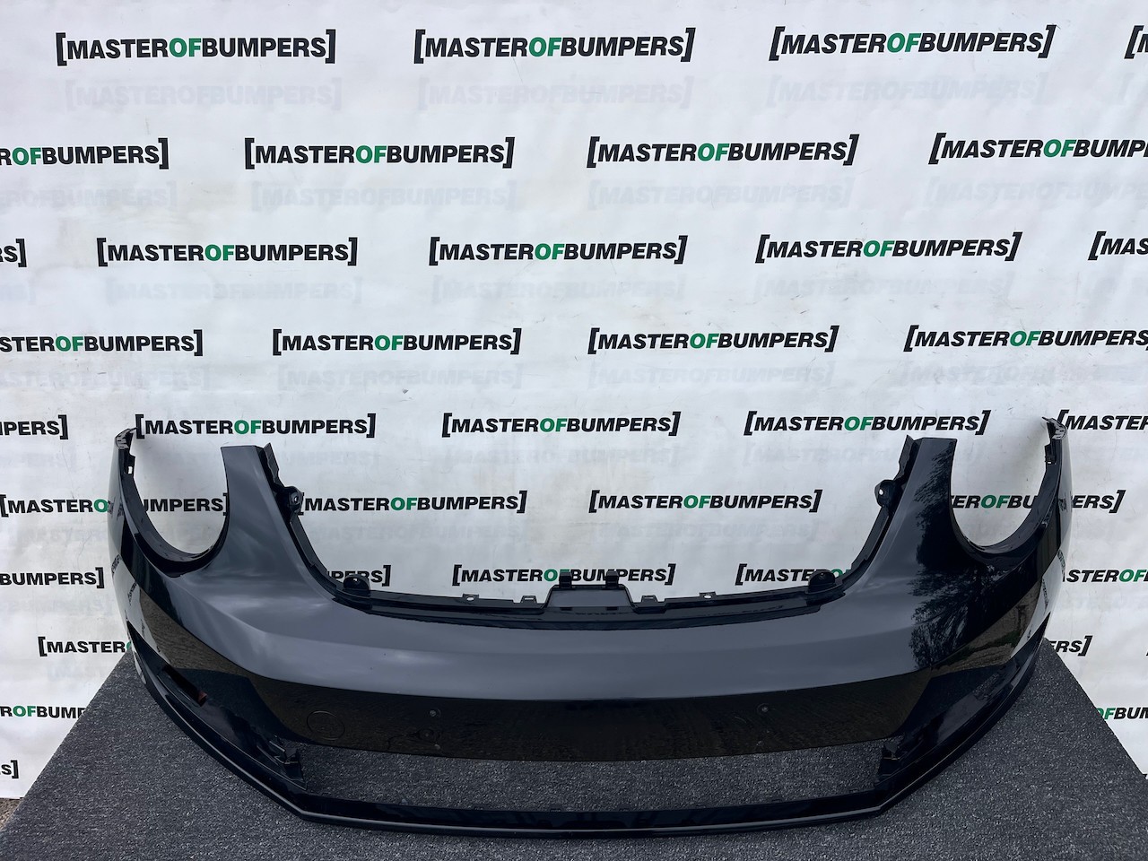 VW Beetle Classic Hatch Cabrio 2012-2016 Front Bumper No Pdc Genuine [v533]