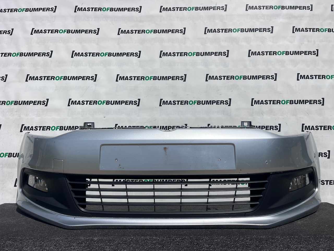 VW Polo Bluemotion Gti Hatchback 2009-2013 Front Bumper No Pdc Genuine [v559]
