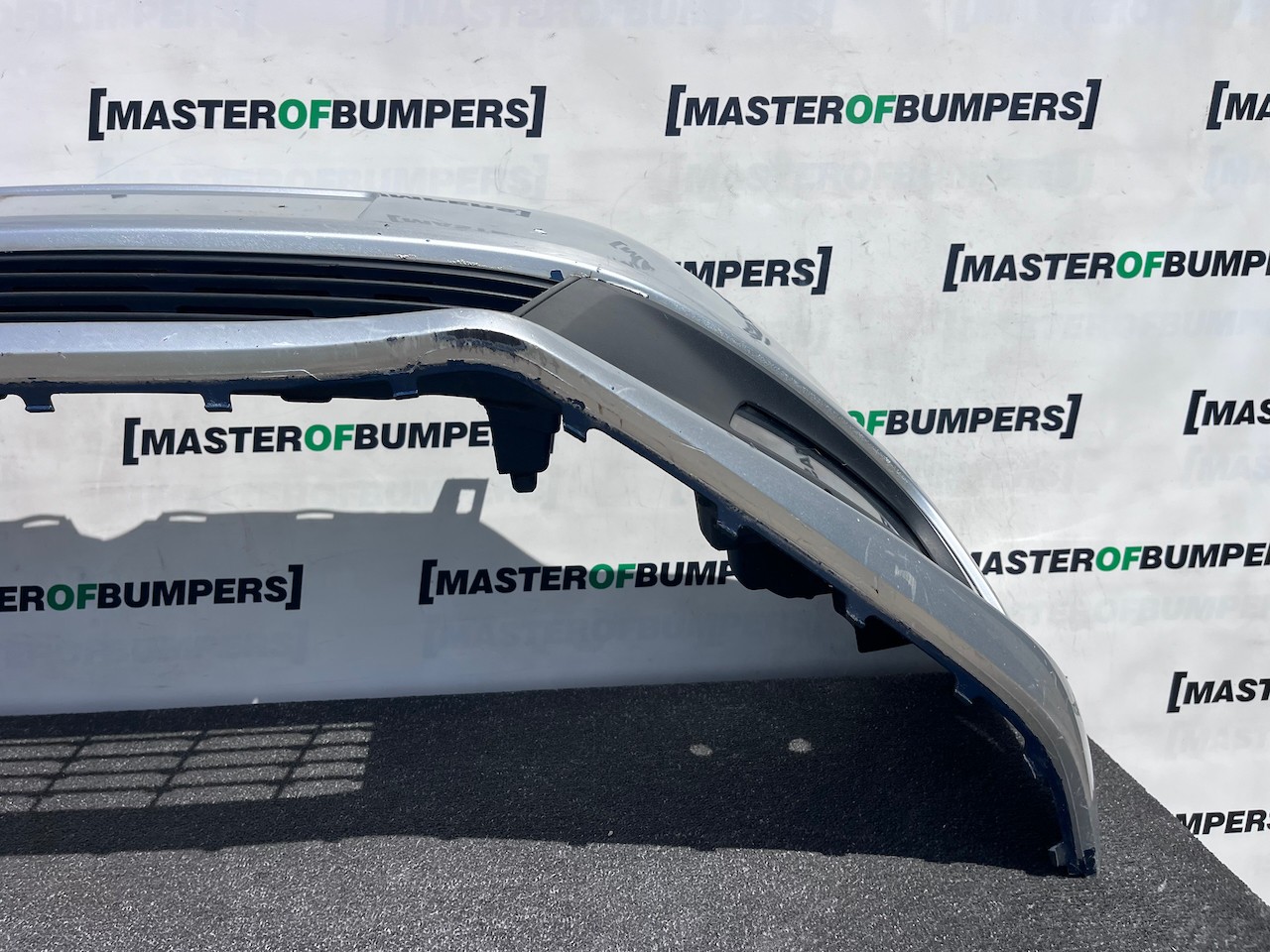 VW Polo Bluemotion Gti Hatchback 2009-2013 Front Bumper No Pdc Genuine [v559]