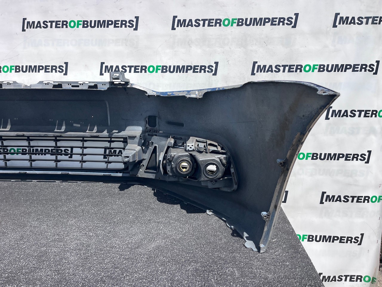 VW Polo Bluemotion Gti Hatchback 2009-2013 Front Bumper No Pdc Genuine [v559]