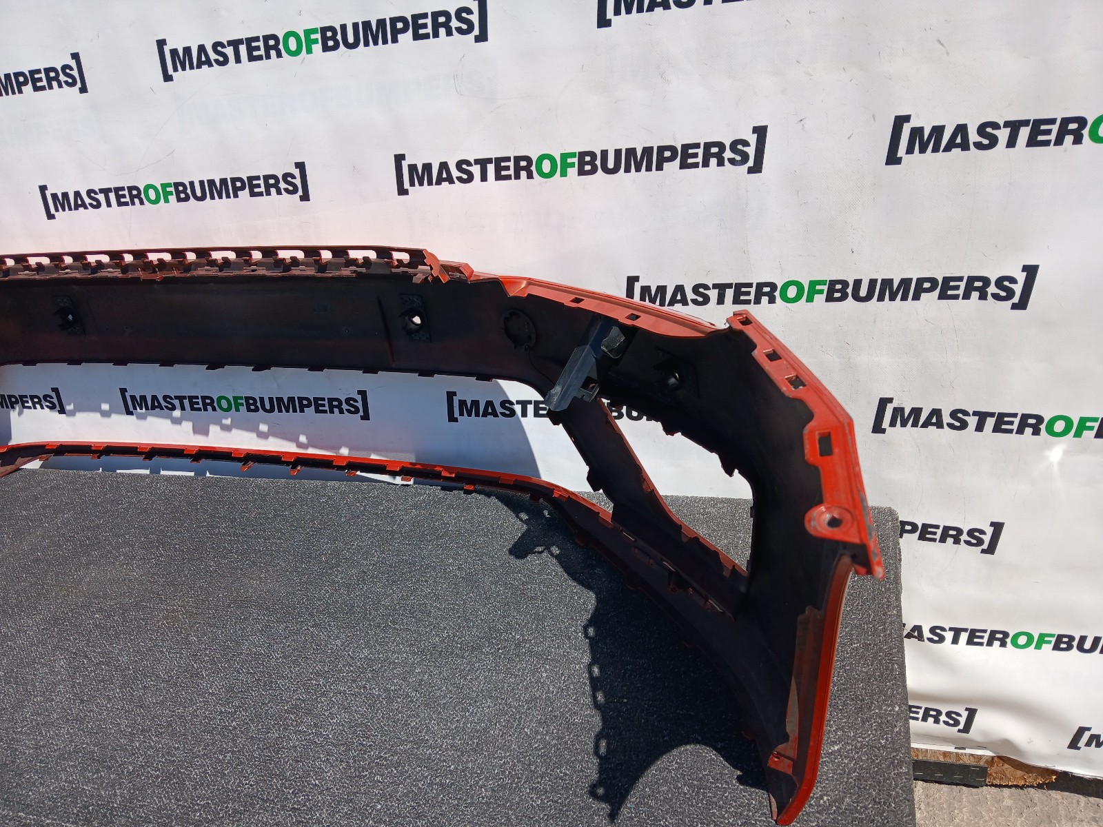 VW Golf Sv Sportsvan 2014-2017 Front Bumper 4 Pdc + Jets Genuine [v567]