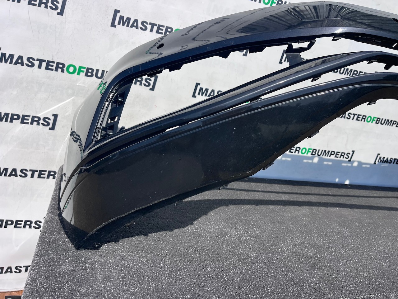 VW Passat Sel Evo B8 Lift 2020-2024 Front Bumper 4 Pdc No Jets Genuine [v583]
