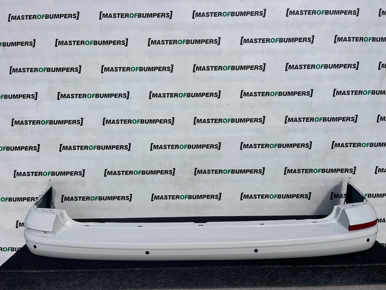 VW Transporter Caravelle T6 2017-2022 Rear Bumper 4 Pdc Genuine [v636]