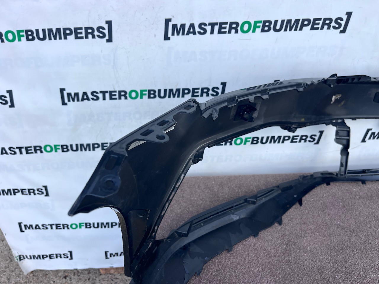 VW Passat Gte R-line B8 Lift Saloon 2020-2024 Front Bumper 4 Pdc Genuine [v659]