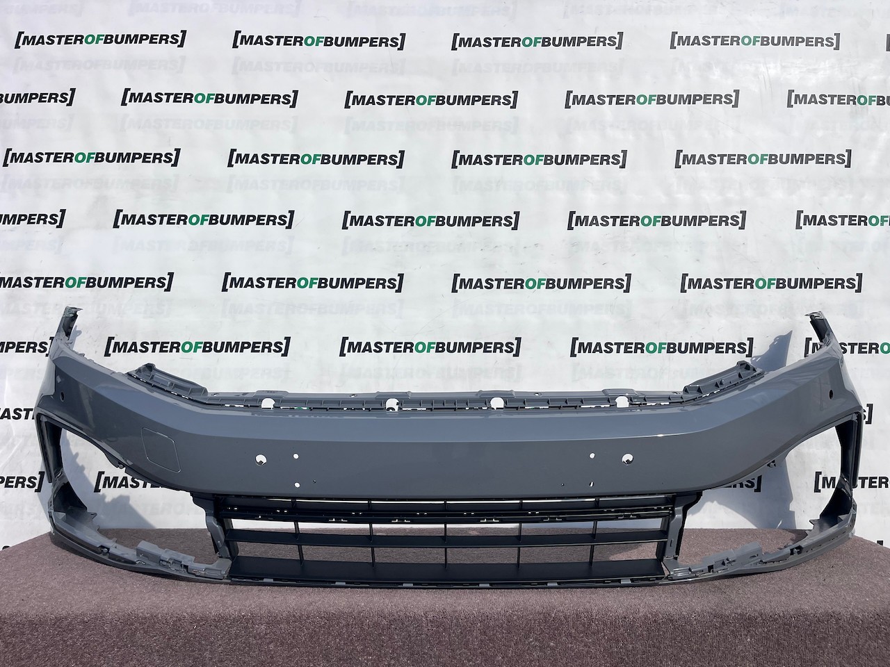 VW Passat Gte R-line B8 Lift Saloon 2020-2024 Front Bumper 4 Pdc Genuine [v661]