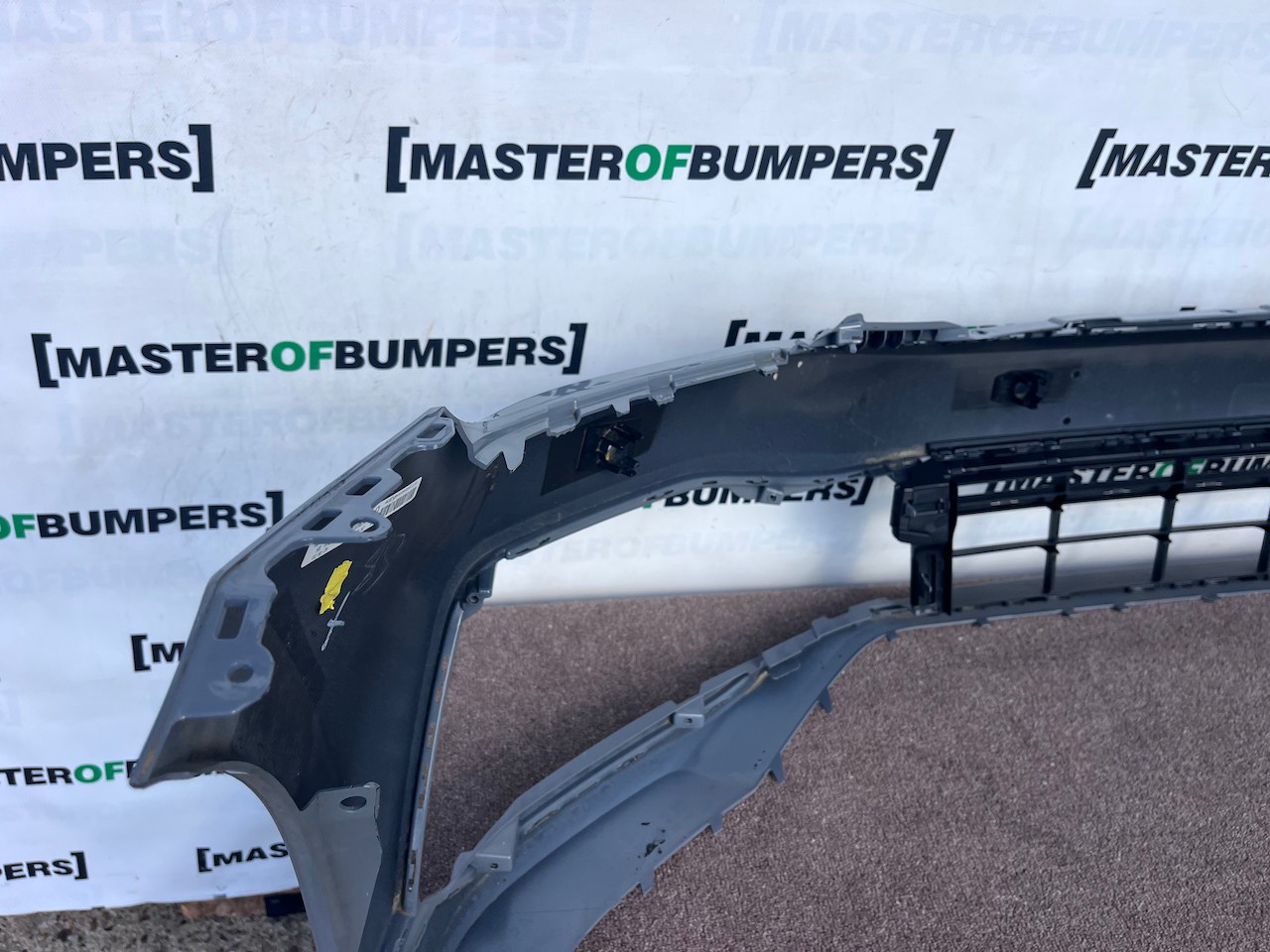 VW Passat Gte R-line B8 Lift Saloon 2020-2024 Front Bumper 4 Pdc Genuine [v661]