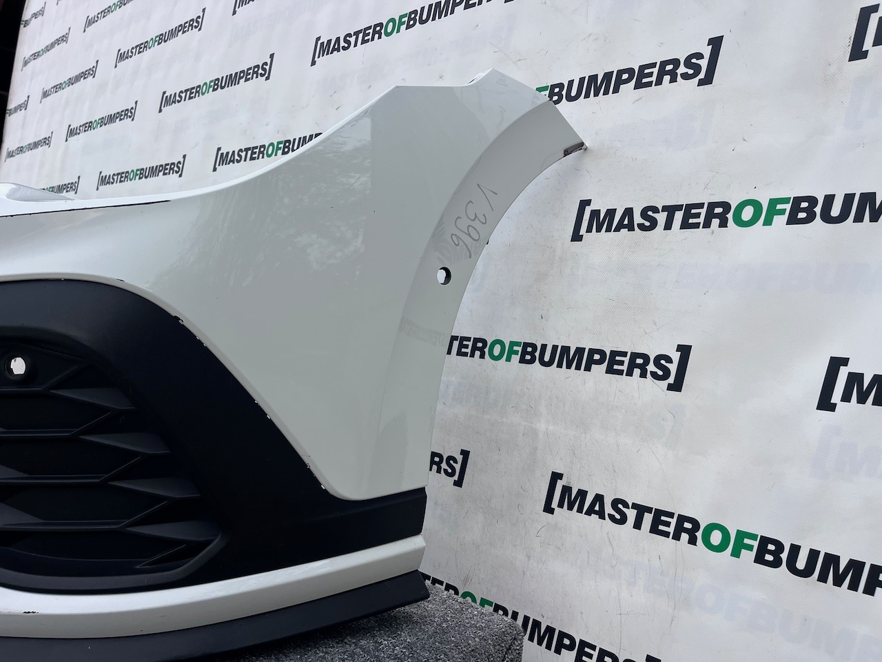 VW Golf Gti Gtd Clubsport Mk8 2020-2023 Front Bumper 6 Pdc Genuine [v396]