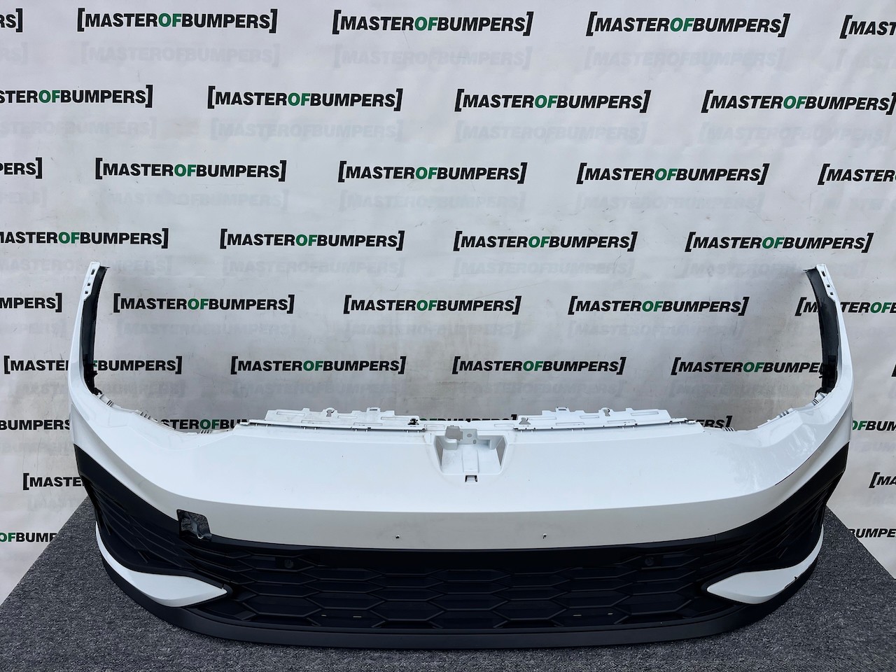 VW Golf Gti Gtd Clubsport Mk8 2020-2023 Front Bumper 6 Pdc Genuine [v396]